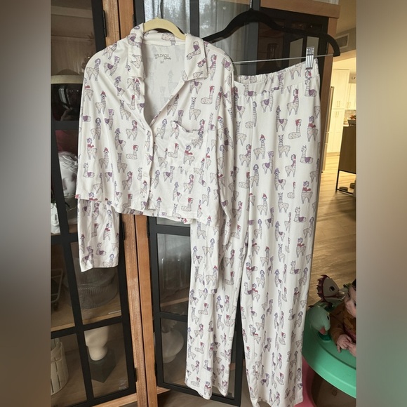 WILDFOX Pajamas Set Llamas Boxy Long Sleeve top shirt pants button down cropped - Picture 7 of 7